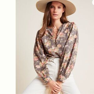 Anthropologie Michaela Floral Blouse sz XL so pretty! light brownish grey PRETTY